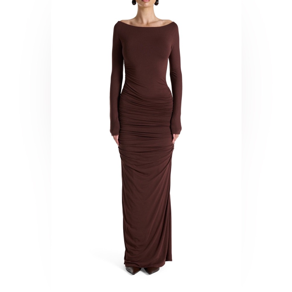 Naked Wardrobe Brown Off the Shoulder Long Sleeve
Body Con Maxi Dress